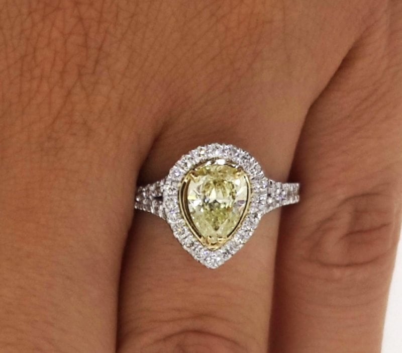 2 Carat Pear Cut Diamond Engagement Ring 18K White Gold