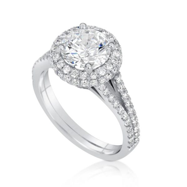 4.10 Ct Round Cut FVs2 Diamond Solitaire Engagement Ring 18K White Gold 3